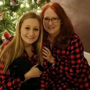 Meet your Posher, Alicia